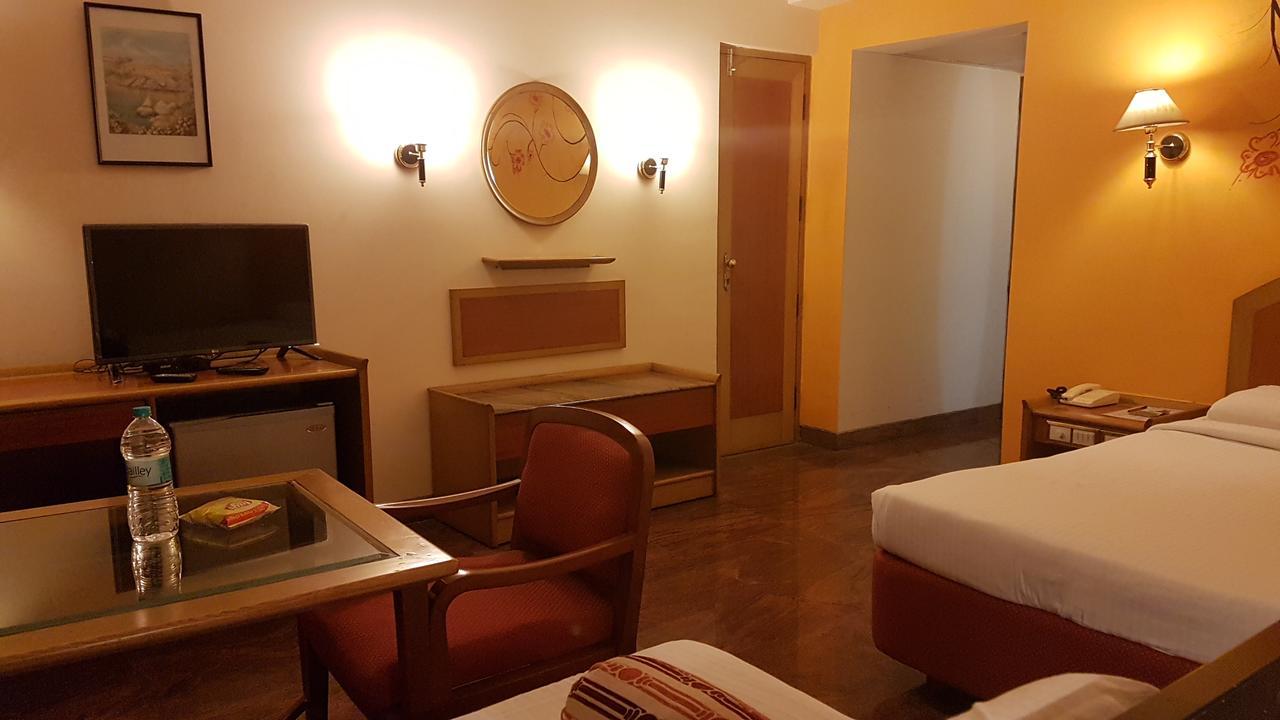 Kamat Lingapur Hotel Hyderabad Eksteriør bilde