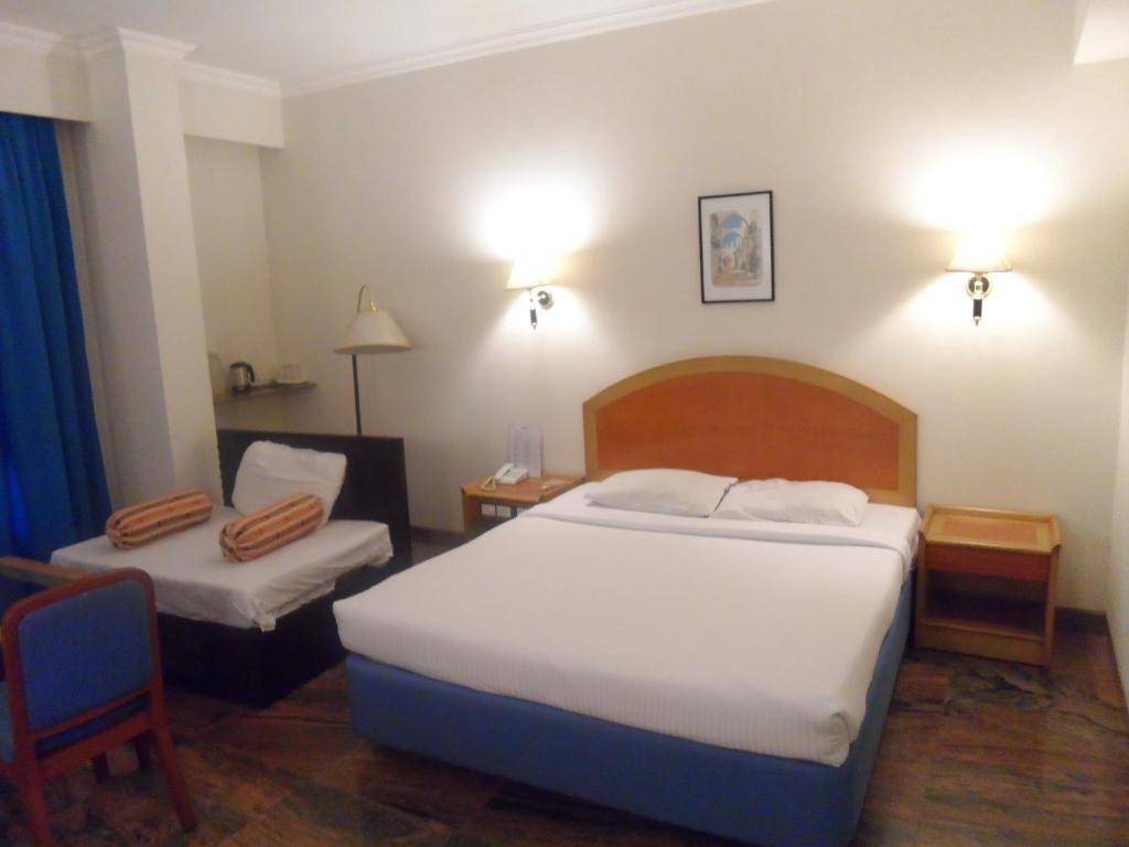 Kamat Lingapur Hotel Hyderabad Eksteriør bilde